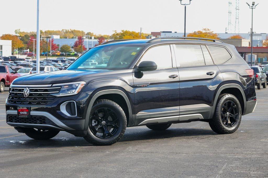used 2024 Volkswagen Atlas car, priced at $35,999