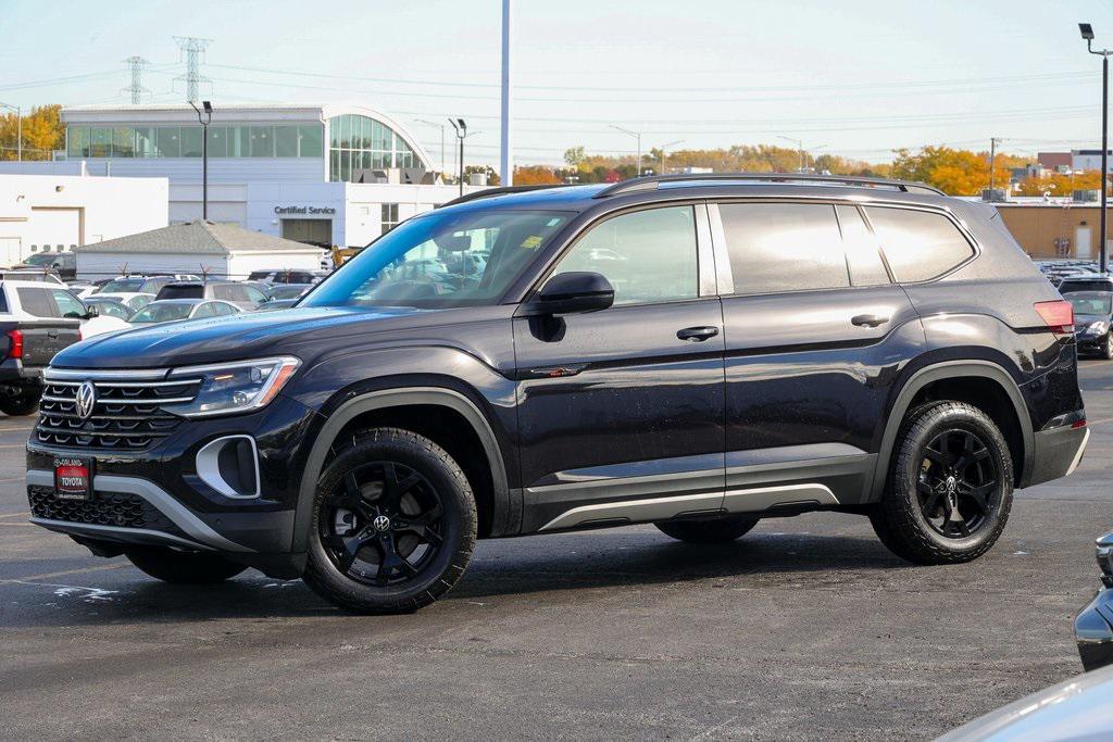used 2024 Volkswagen Atlas car, priced at $35,999