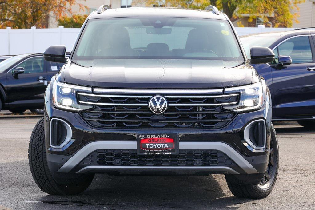 used 2024 Volkswagen Atlas car, priced at $35,999