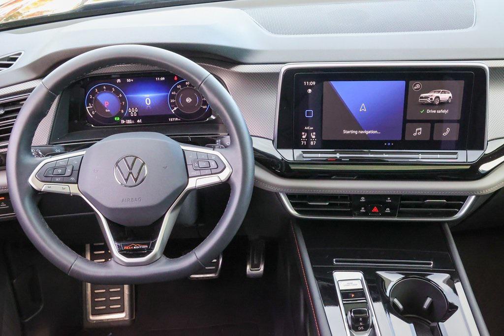 used 2024 Volkswagen Atlas car, priced at $35,999
