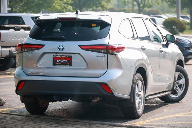 used 2023 Toyota Highlander Hybrid car, priced at $42,999