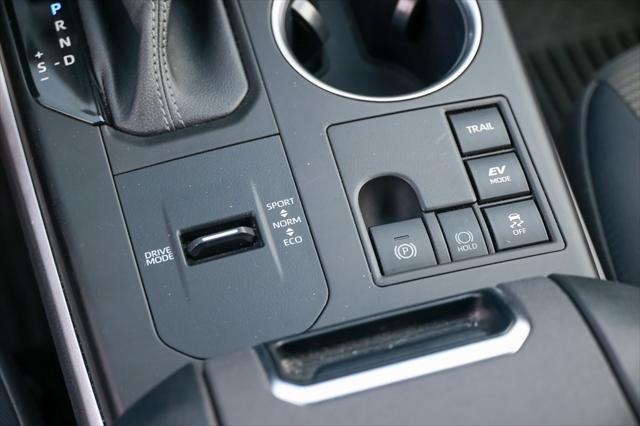used 2023 Toyota Highlander Hybrid car, priced at $42,999