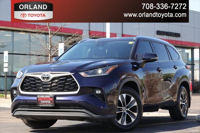 used 2021 Toyota Highlander car, priced at $35,999