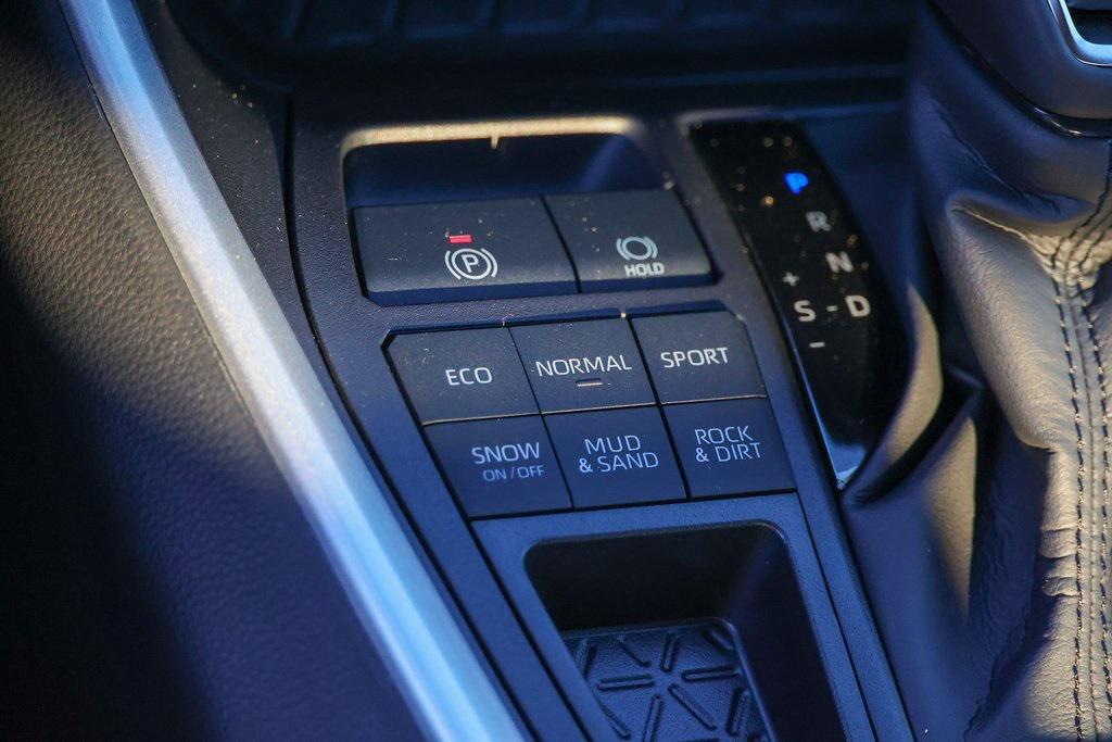 new 2025 Toyota RAV4 car, priced at $40,093