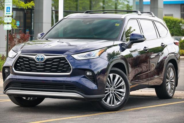 used 2021 Toyota Highlander Hybrid car, priced at $40,499