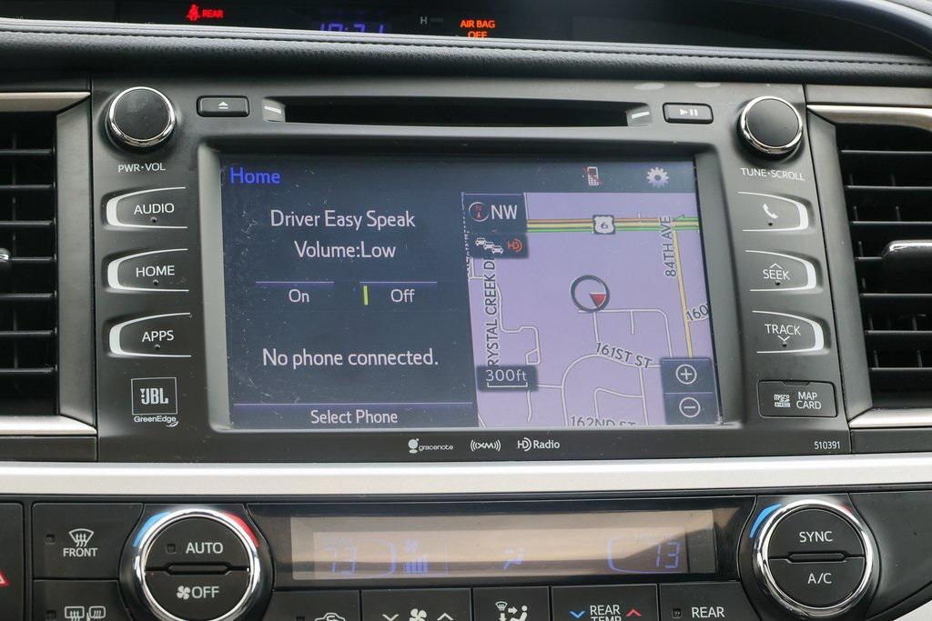 used 2019 Toyota Highlander Hybrid car, priced at $36,999