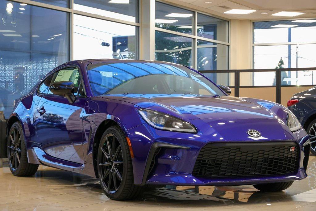 new 2025 Toyota GR86 car, priced at $34,285