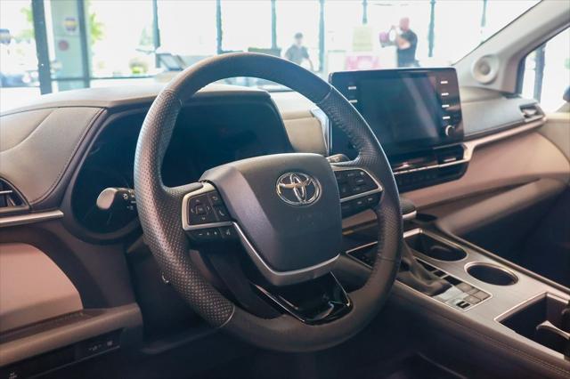 used 2023 Toyota Sienna car, priced at $51,299