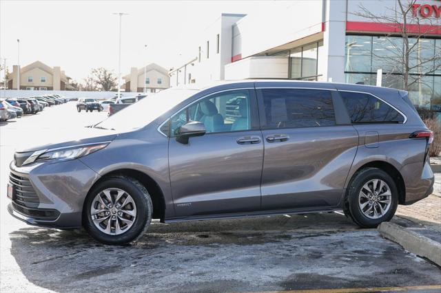 used 2023 Toyota Sienna car, priced at $52,999