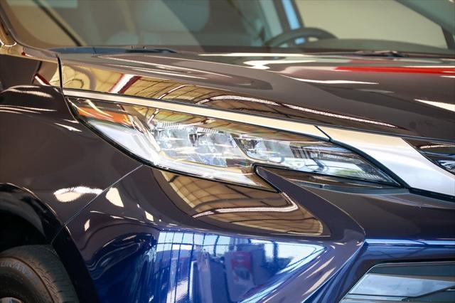 used 2023 Toyota Sienna car, priced at $51,299