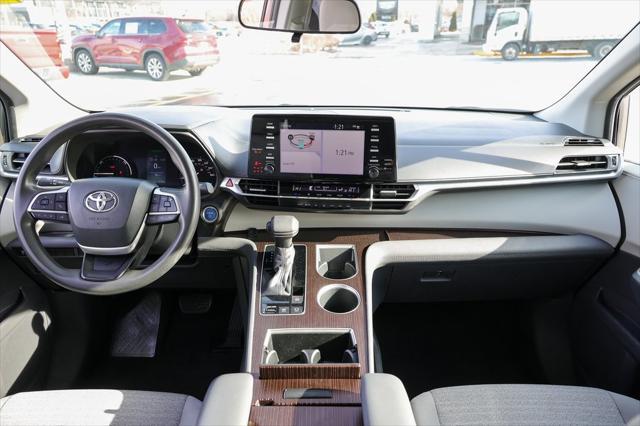 used 2023 Toyota Sienna car, priced at $52,999