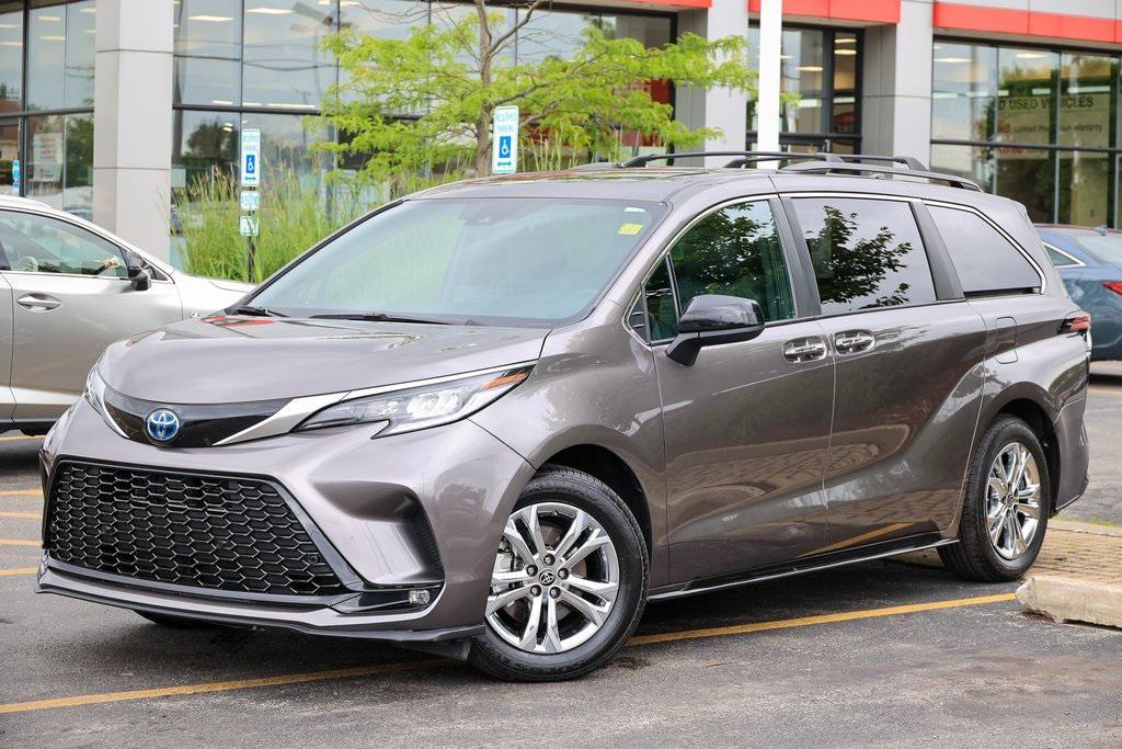 used 2022 Toyota Sienna car, priced at $48,499
