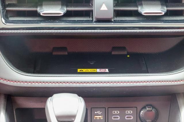 used 2023 Toyota Highlander car, priced at $44,999