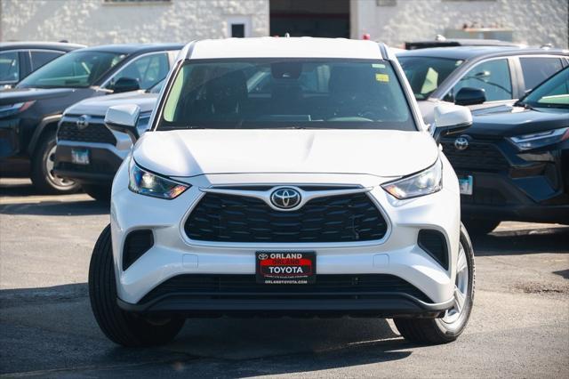 used 2023 Toyota Highlander car, priced at $36,499