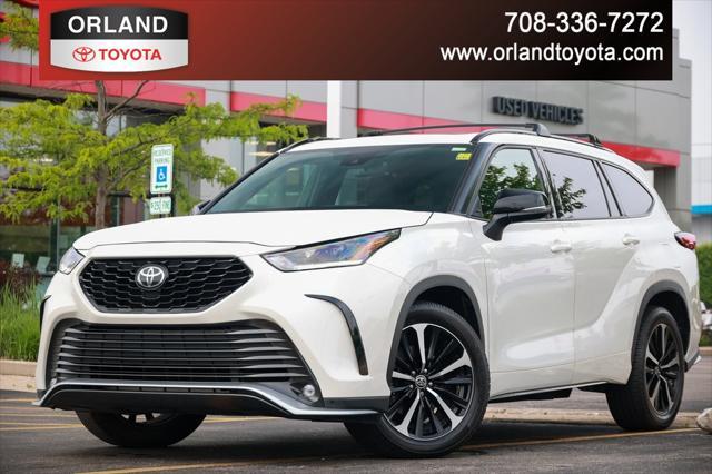 used 2021 Toyota Highlander car, priced at $40,645