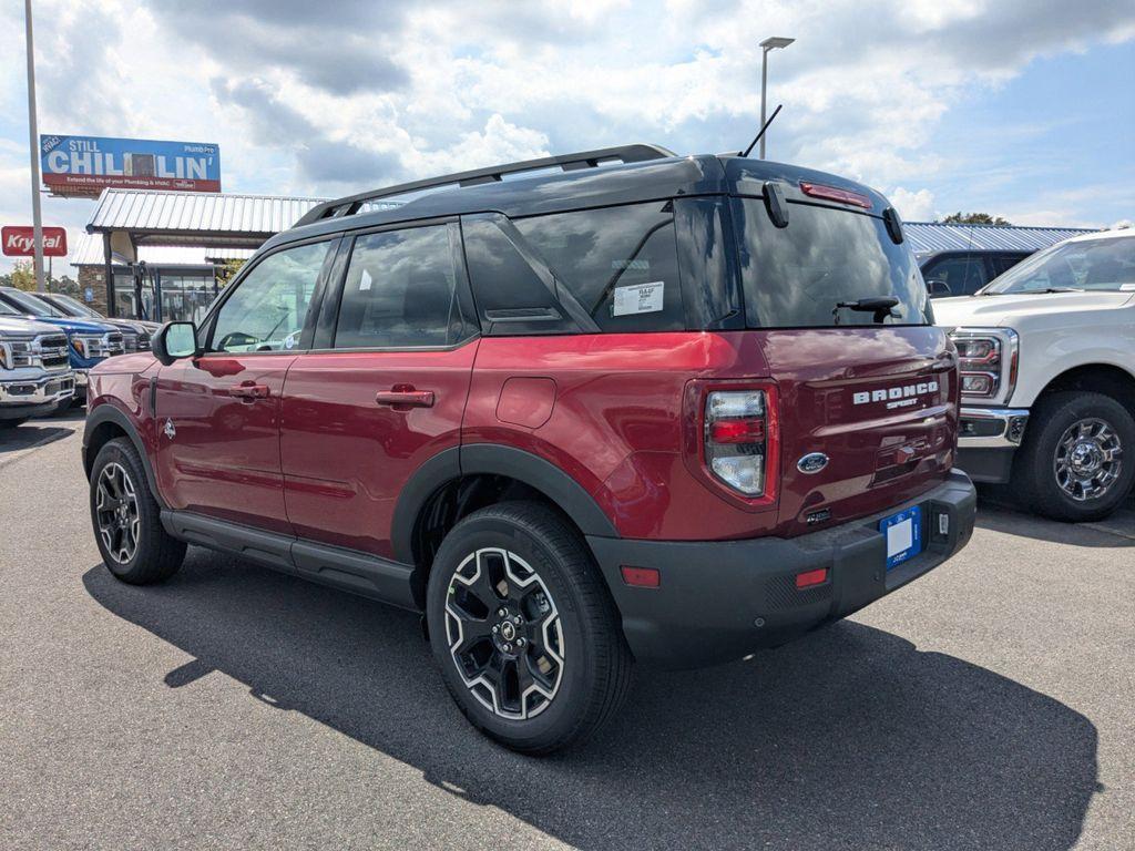 new 2025 Ford Bronco Sport car, priced at $40,310