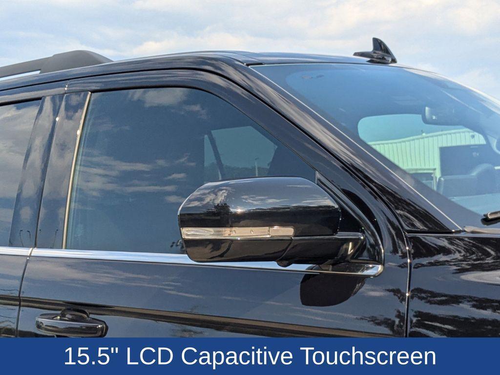 used 2024 Ford Expedition car, priced at $65,000