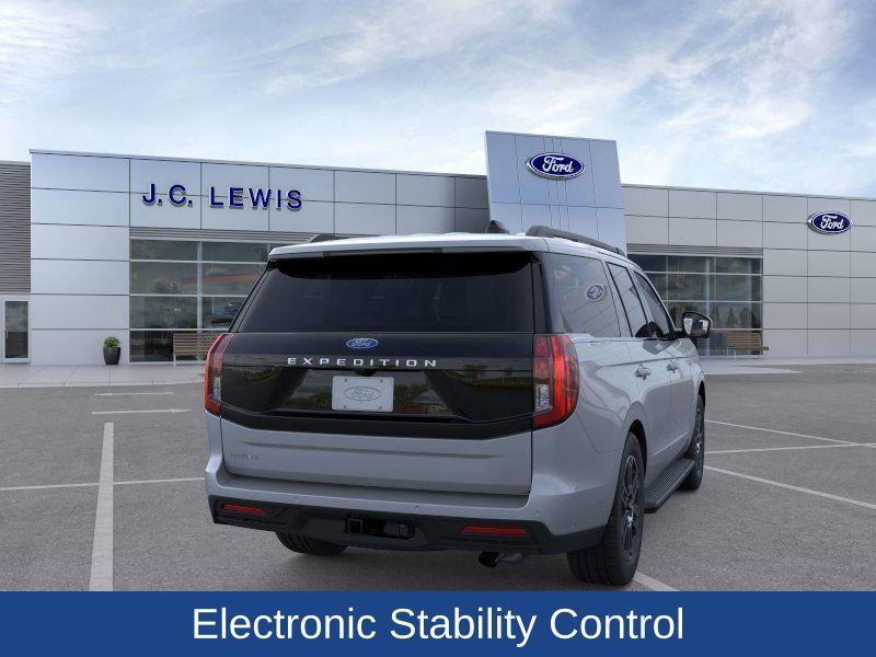 new 2025 Ford Expedition car, priced at $64,112