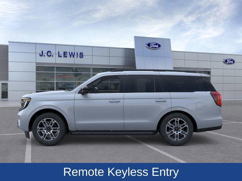 new 2025 Ford Expedition car, priced at $64,112