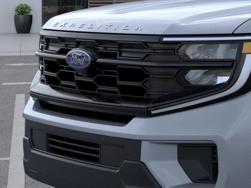 new 2025 Ford Expedition car, priced at $64,112