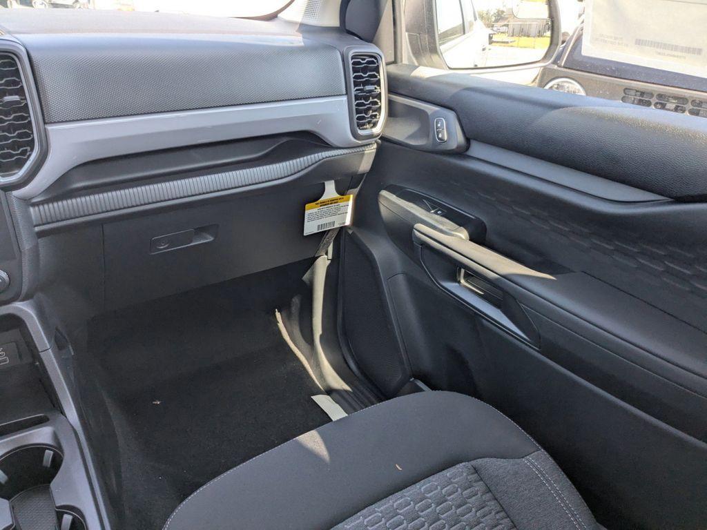 new 2025 Ford Ranger car, priced at $32,885