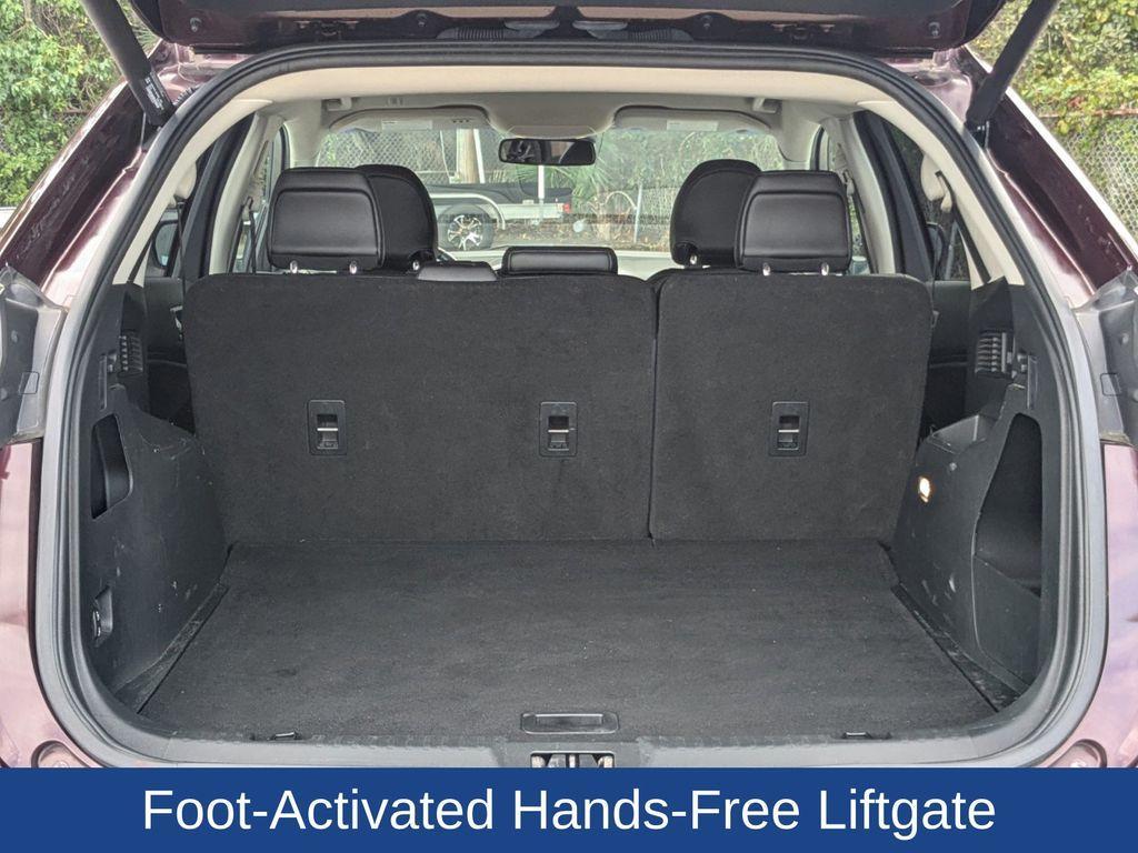 used 2019 Ford Edge car, priced at $19,000