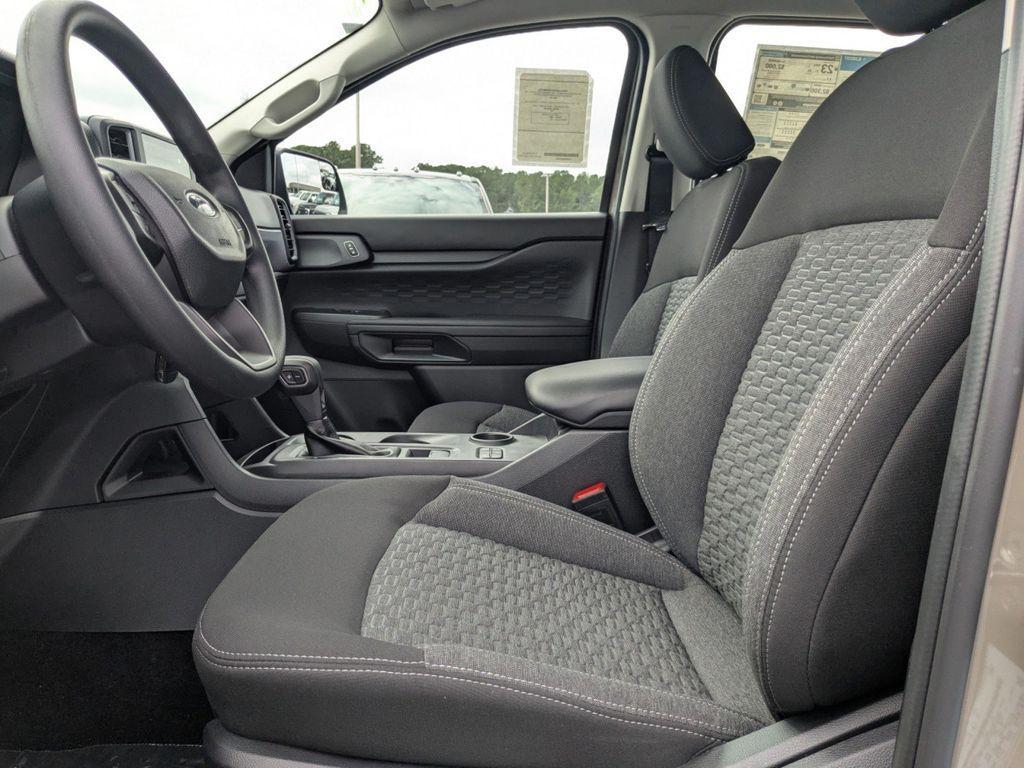 new 2025 Ford Ranger car, priced at $33,295