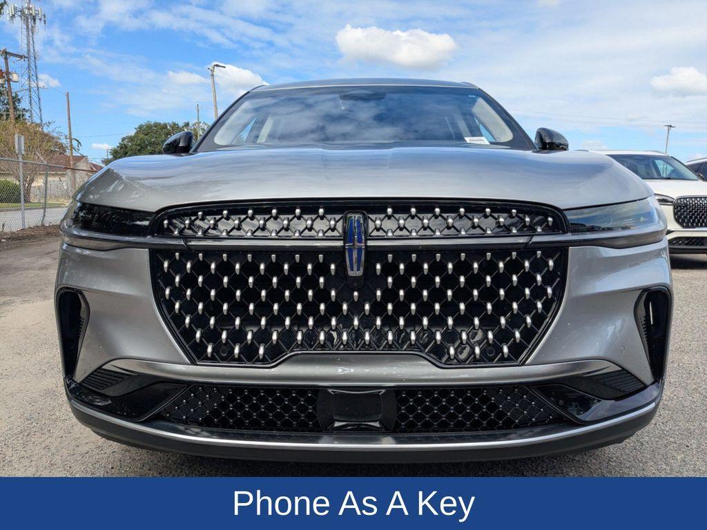 used 2024 Lincoln Nautilus car, priced at $47,500