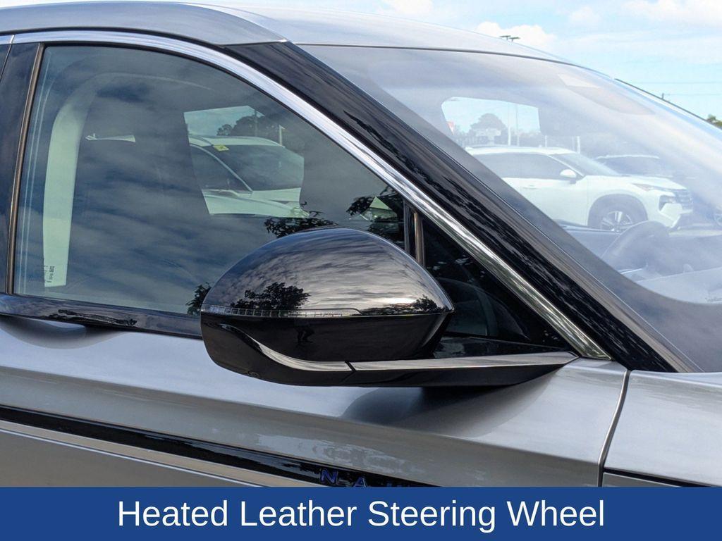 used 2024 Lincoln Nautilus car, priced at $47,500
