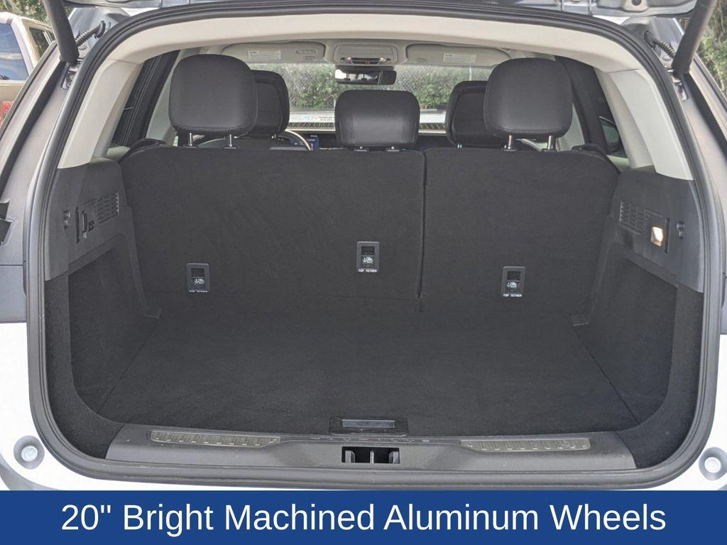 used 2024 Lincoln Nautilus car, priced at $47,500