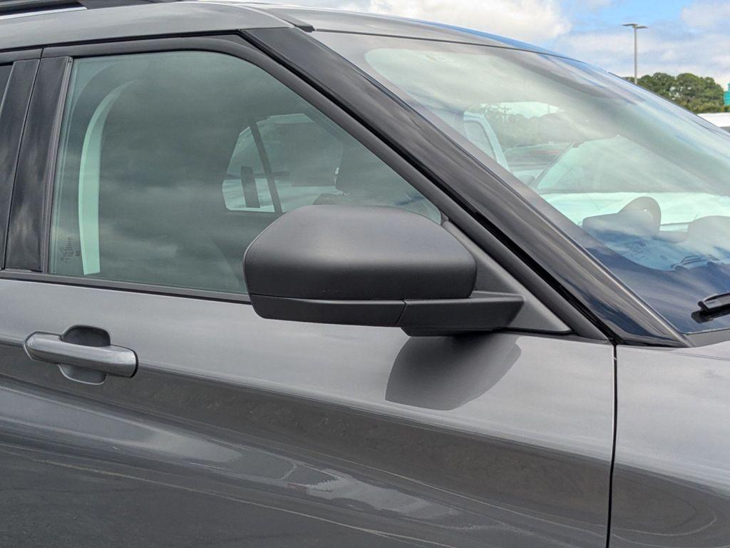 new 2025 Ford Explorer car, priced at $43,325