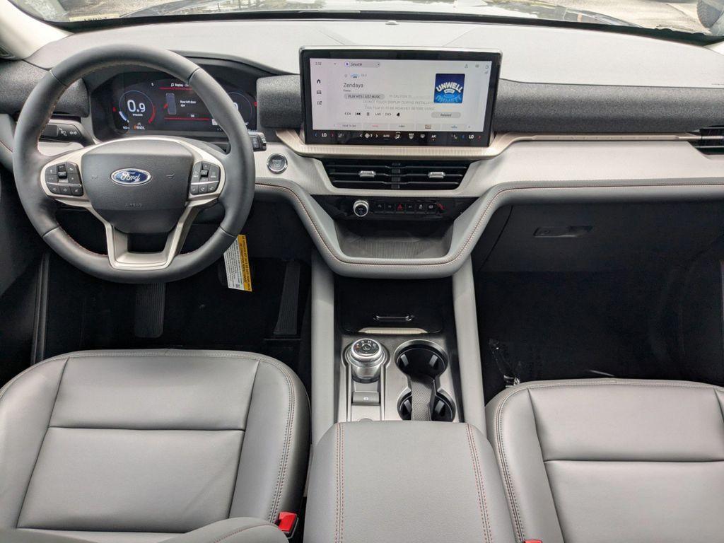 new 2025 Ford Explorer car, priced at $43,325