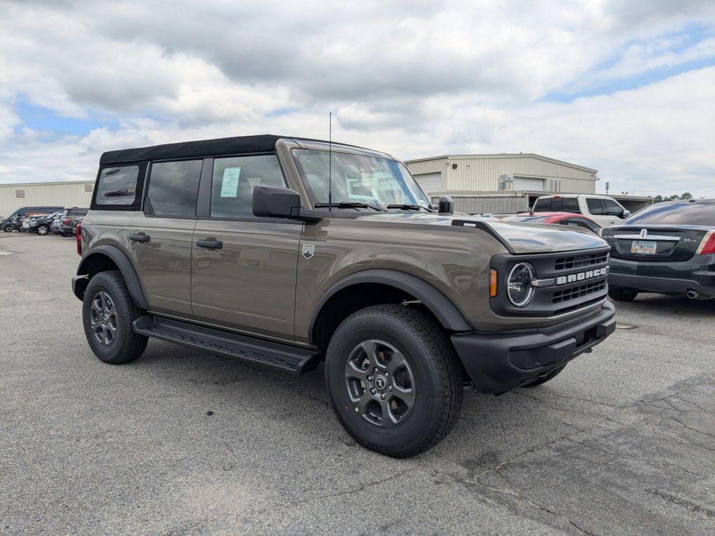 new 2025 Ford Bronco car, priced at $42,945