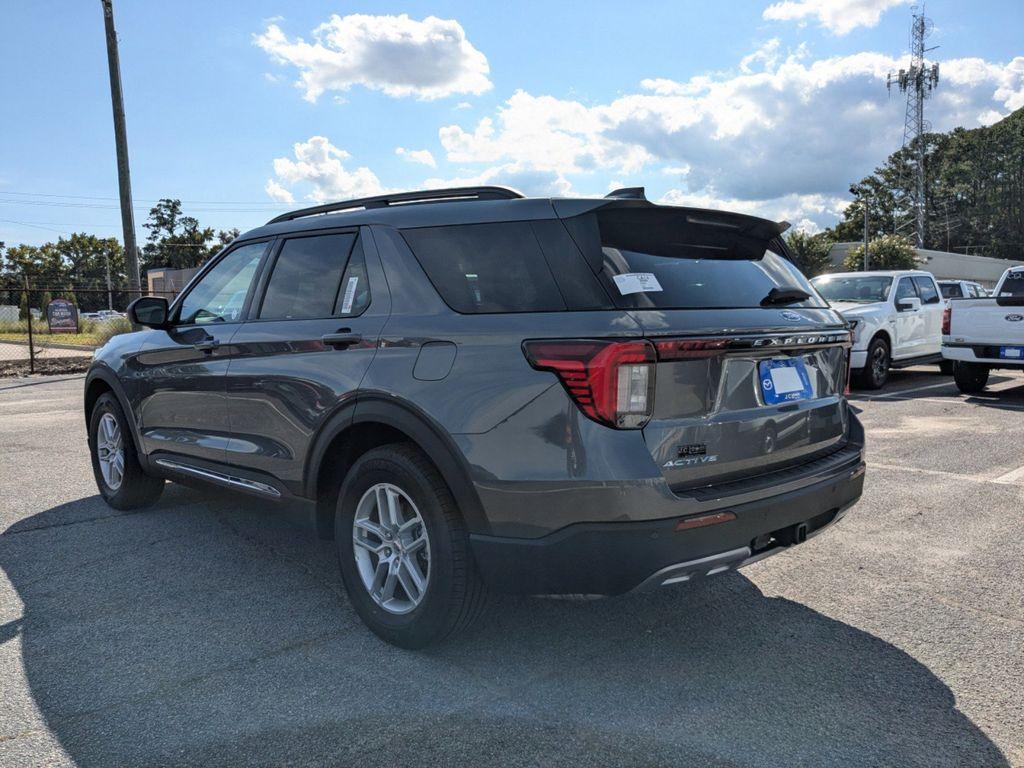 new 2025 Ford Explorer car, priced at $46,320