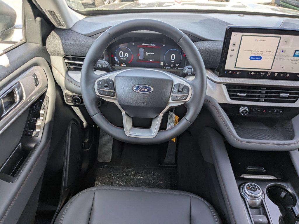 new 2025 Ford Explorer car, priced at $46,320