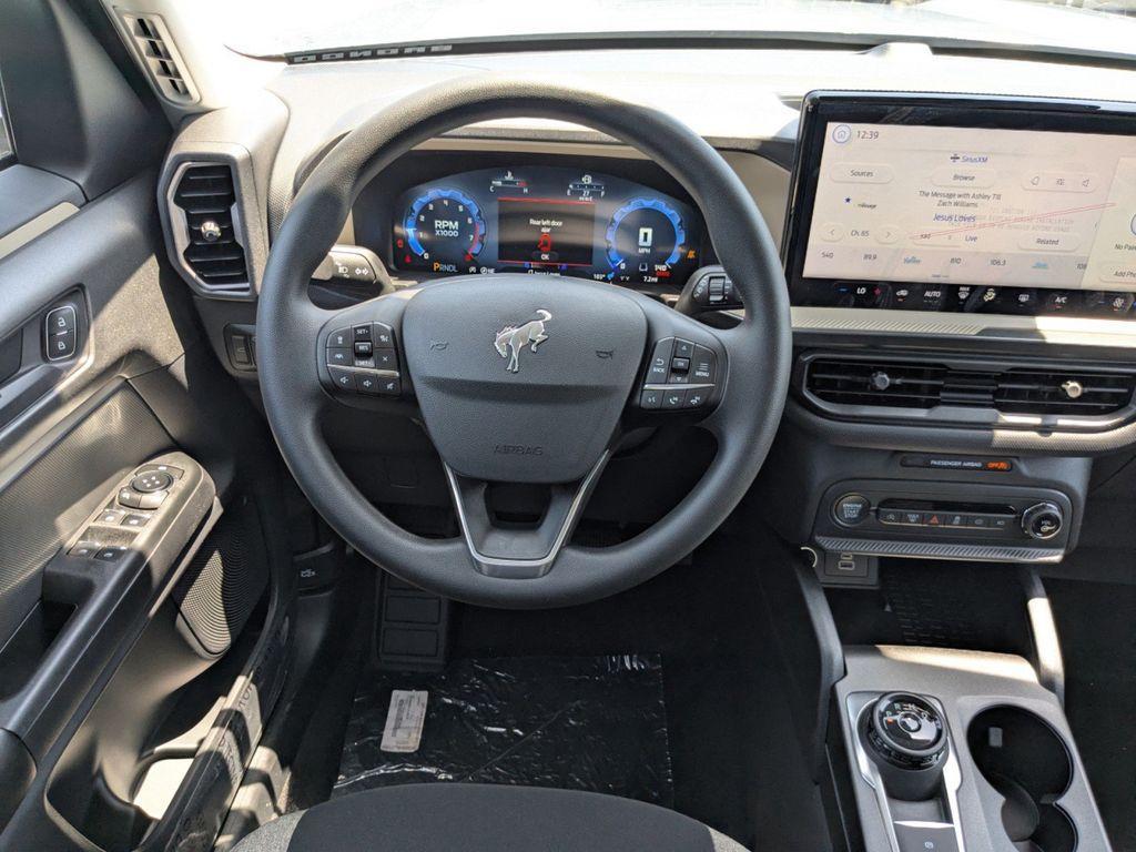 new 2025 Ford Bronco Sport car, priced at $30,600