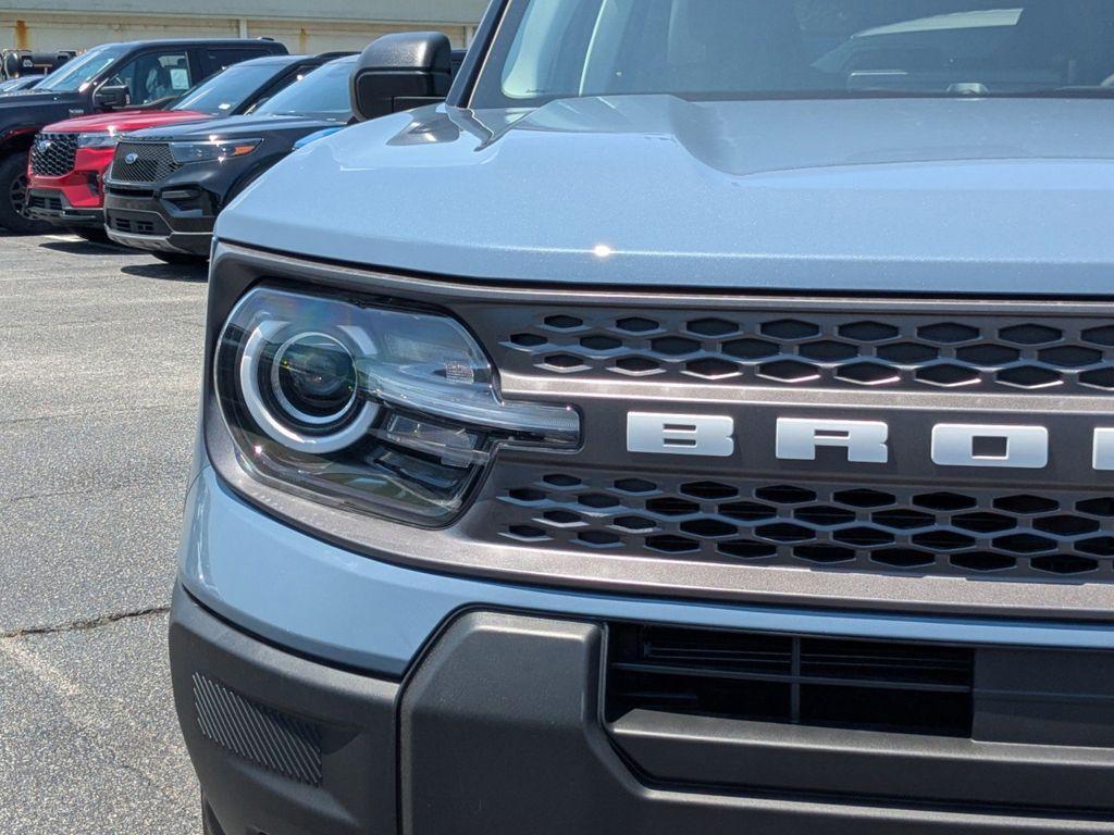new 2025 Ford Bronco Sport car, priced at $30,600