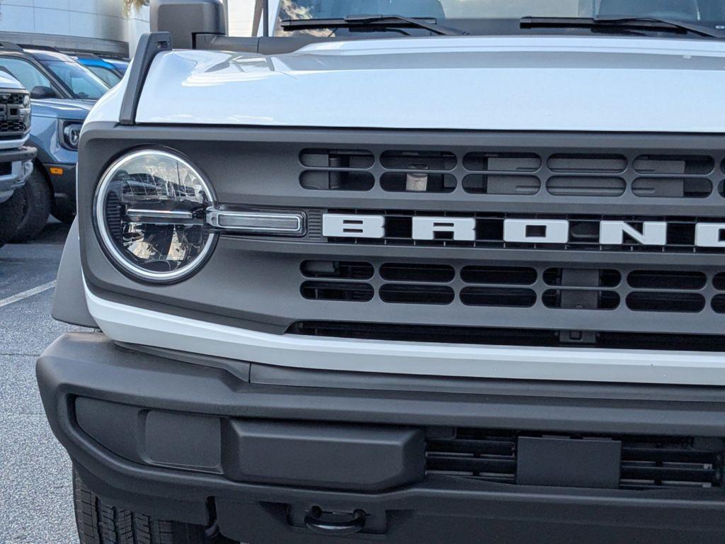 new 2025 Ford Bronco car, priced at $39,785