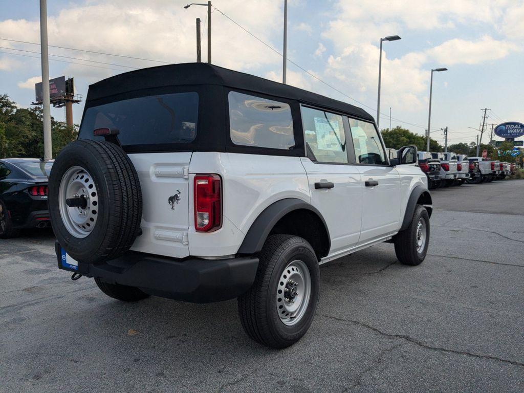 new 2025 Ford Bronco car, priced at $39,785