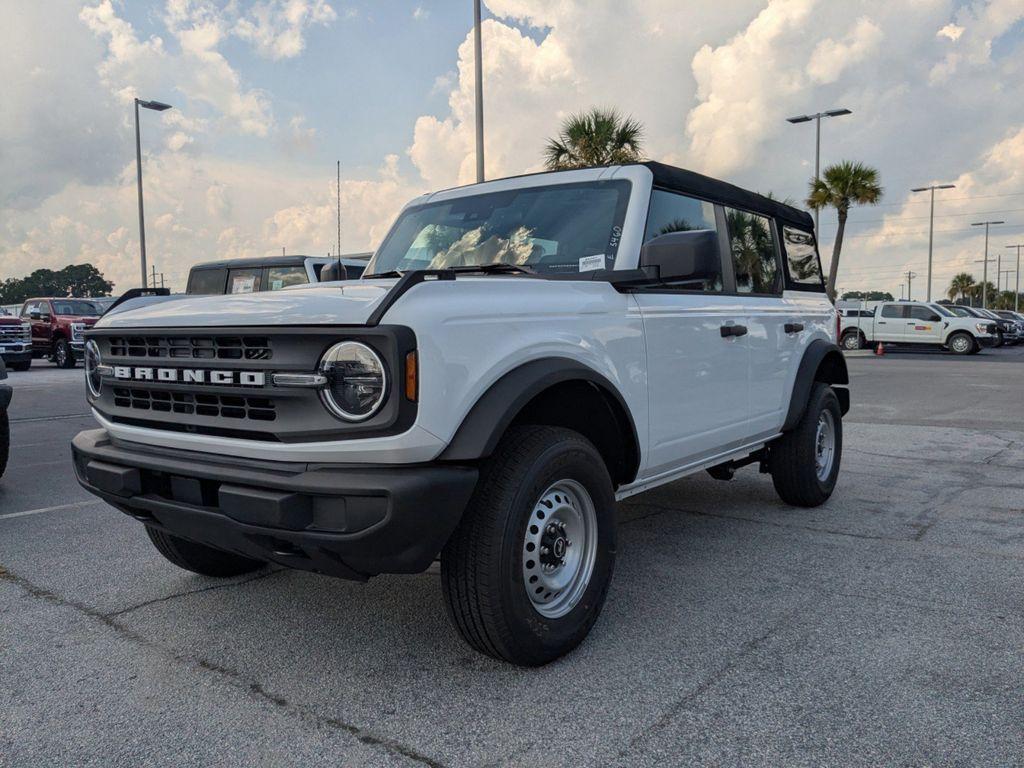 new 2025 Ford Bronco car, priced at $39,785