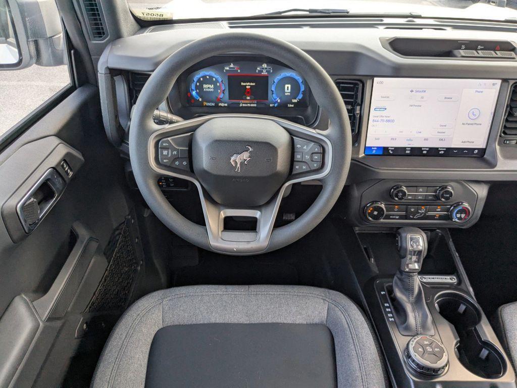 new 2025 Ford Bronco car, priced at $39,785