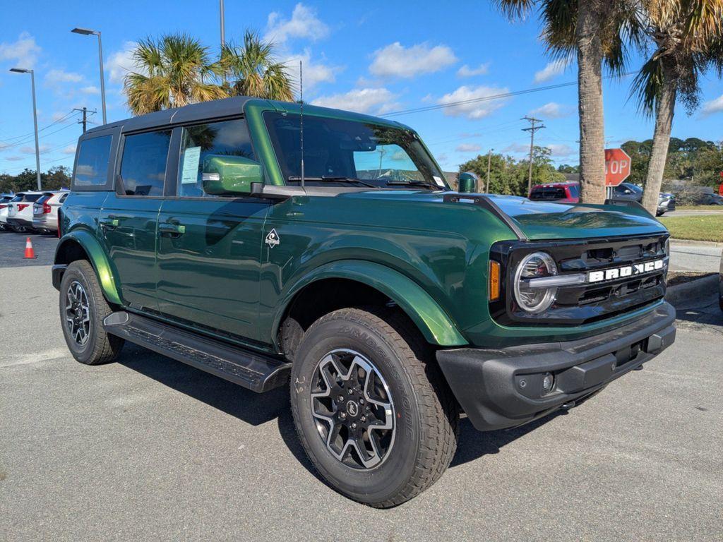 new 2025 Ford Bronco car, priced at $54,290