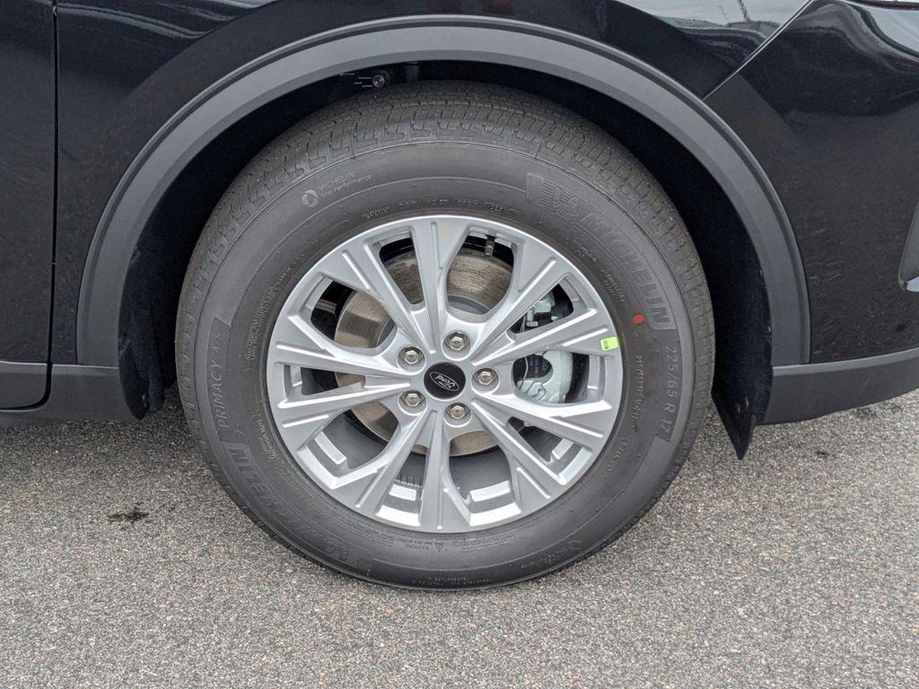 new 2025 Ford Escape car, priced at $27,795