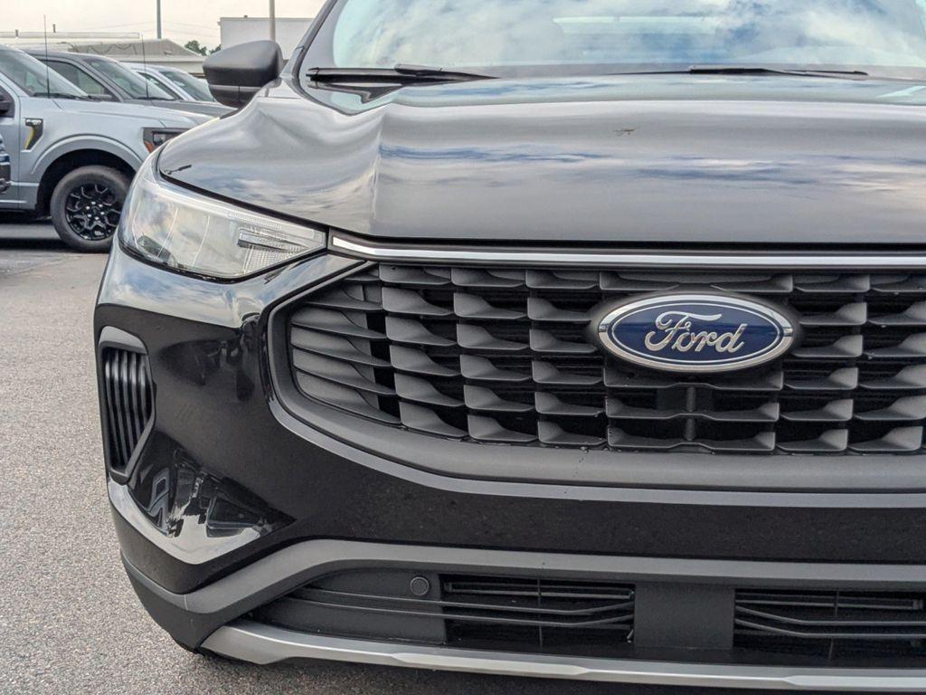 new 2025 Ford Escape car, priced at $27,795