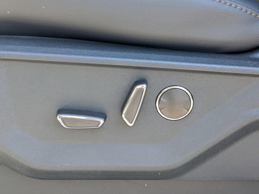 new 2025 Ford F-150 car, priced at $72,595