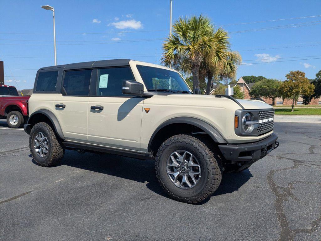 new 2025 Ford Bronco car, priced at $63,415