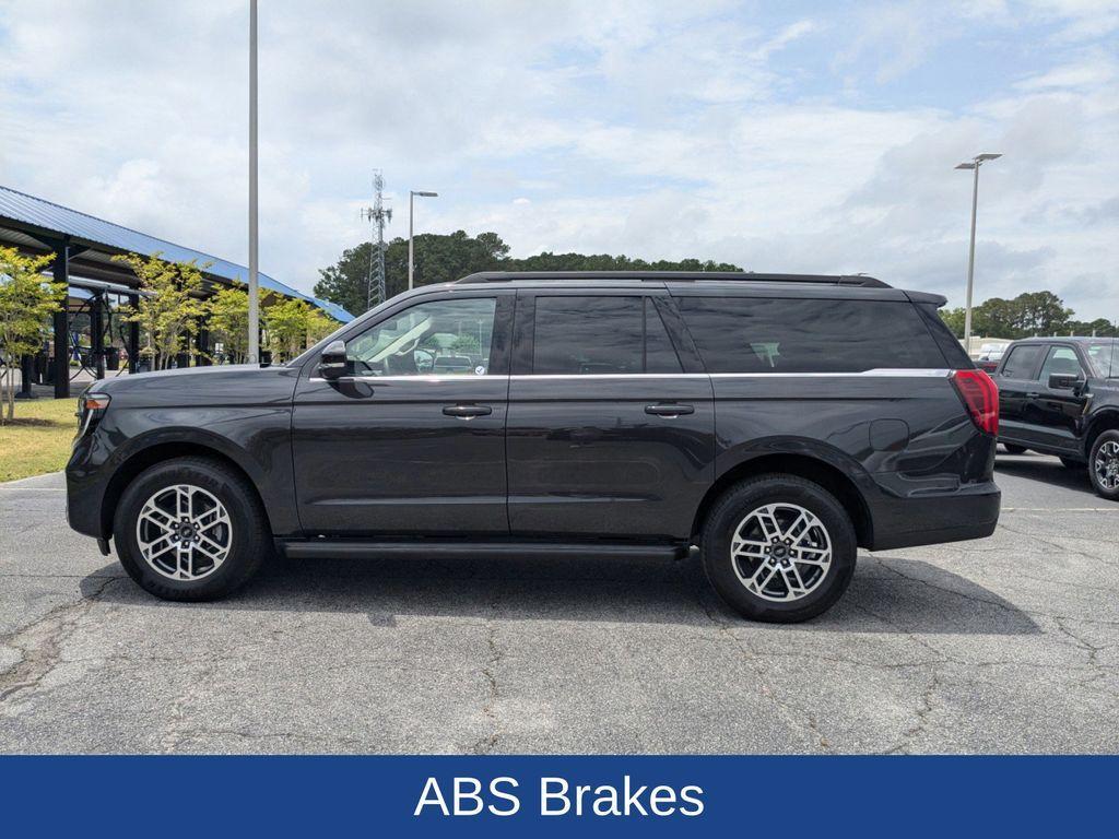 new 2025 Ford Expedition Max car, priced at $70,400