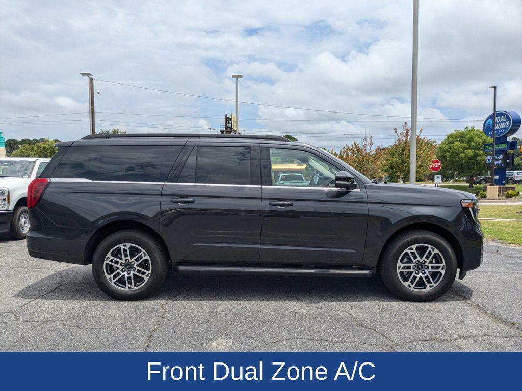 new 2025 Ford Expedition Max car, priced at $70,400