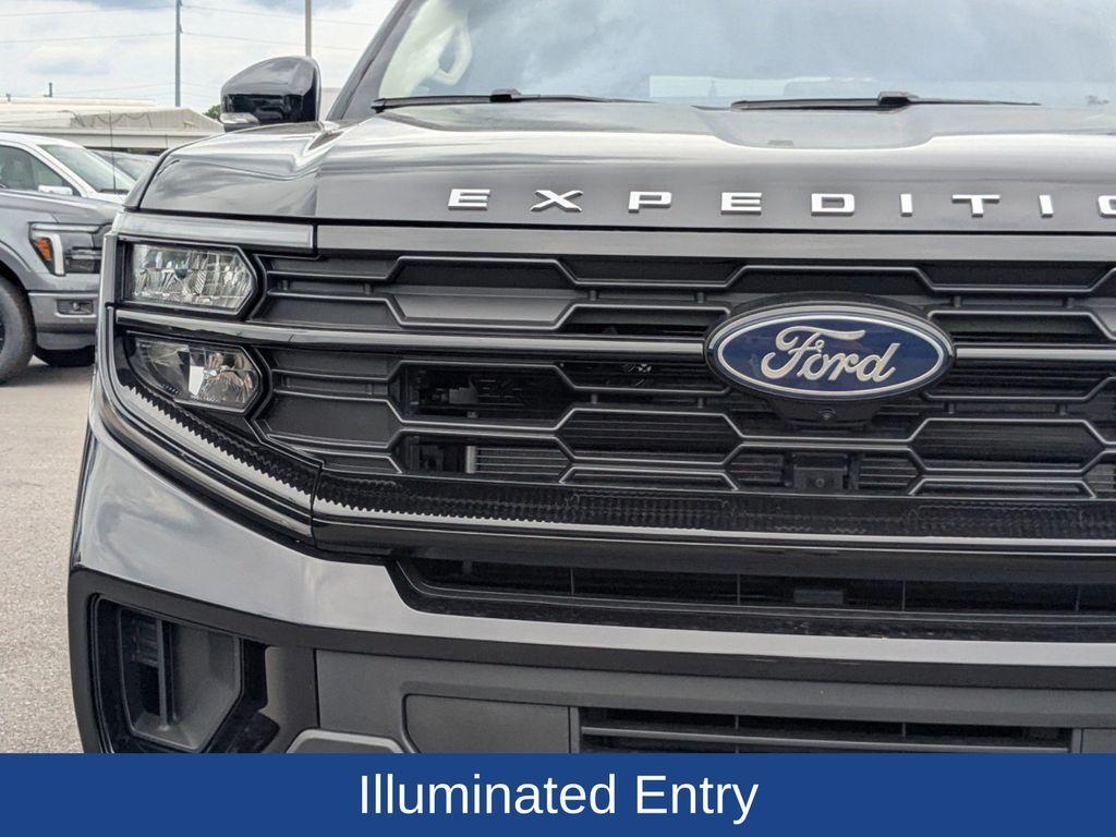 new 2025 Ford Expedition Max car, priced at $71,930