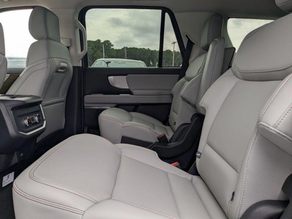 new 2025 Ford Expedition car, priced at $66,930